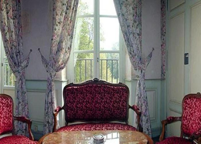 Chateau De La Berchere Nuits-Saint-Georges Rum bild